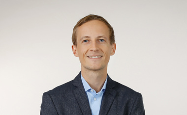 Profilbild Niederacher_Martin_Portrait_21070.jpg