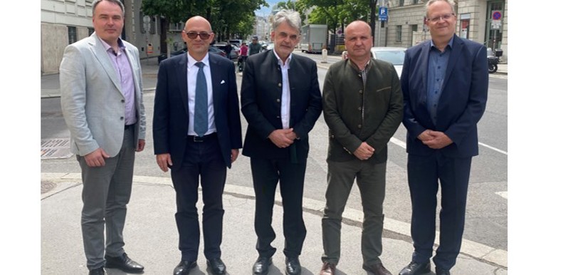 Screenshot 2023-05-25 120341.jpg