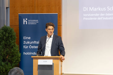 (c) FV Holzindustrie/Just Holztag 7259